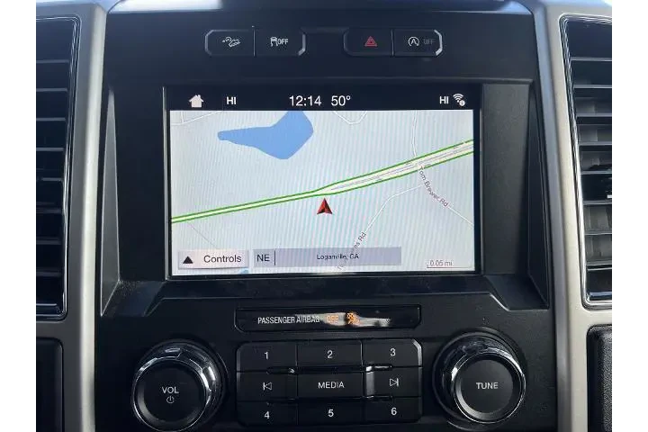 $29995 : Ford F-150 2019 4x4 Lariat 4 image 7