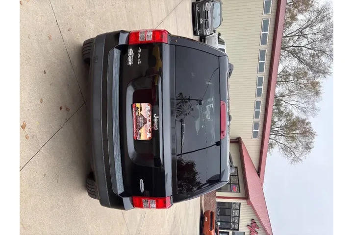 $4950 : 2011 Patriot Sport image 5