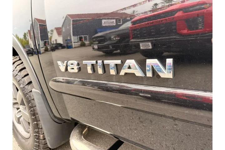 $22900 : Nissan Titan 2015 4x4 SV 4dr image 7