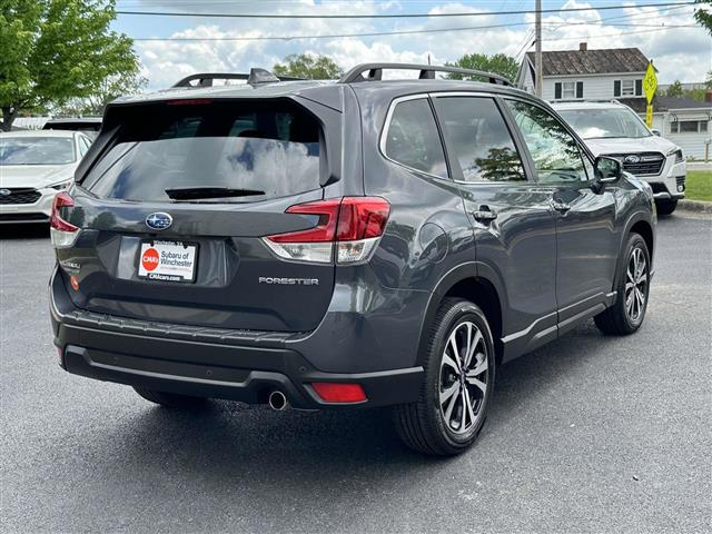 $31811 : PRE-OWNED 2023 SUBARU FORESTE image 2