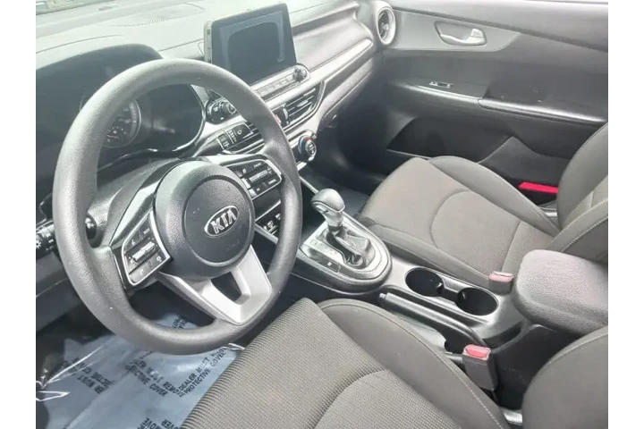 $11500 : 2019 Forte LXS image 7