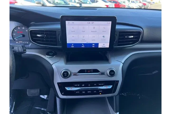 $26997 : Ford Explorer 2022 XLT 4dr S image 9