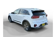$16988 : Kia Niro 2020 LXS 4dr Crosso thumbnail