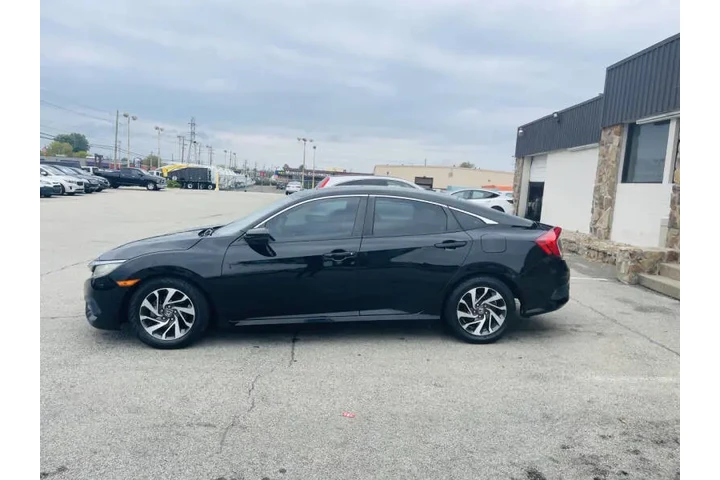 $10999 : 2016 Civic EX image 4