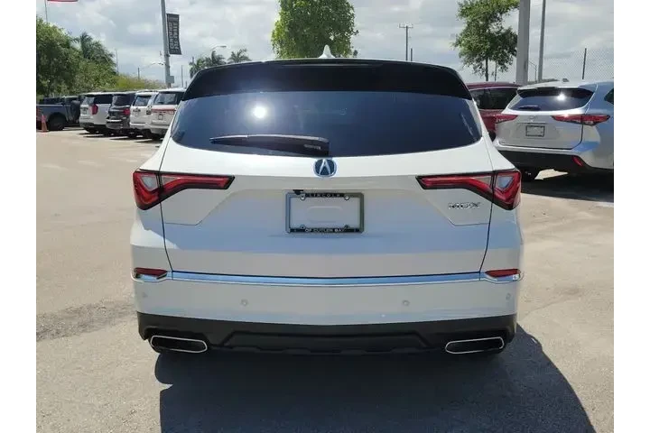 $31990 : Acura MDX 2023 4dr SUV w/Tec image 5