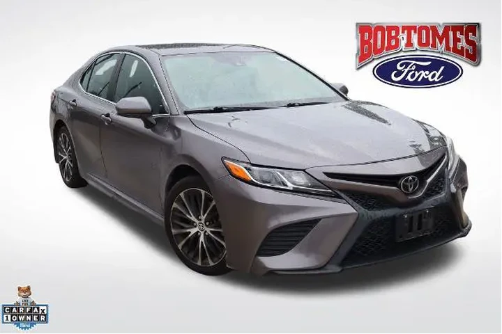$17888 : Toyota Camry 2020 SE 4dr Sed image 1