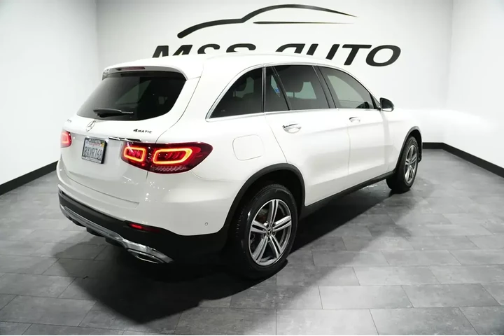 $16568 : 2021 GLC 300 image 10