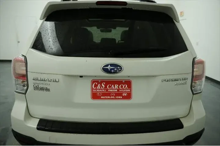 $10500 : Subaru Forester 2017 AWD 2.5 image 9