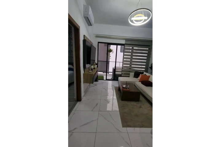 $900 : Apartamento en Alquiler image 4