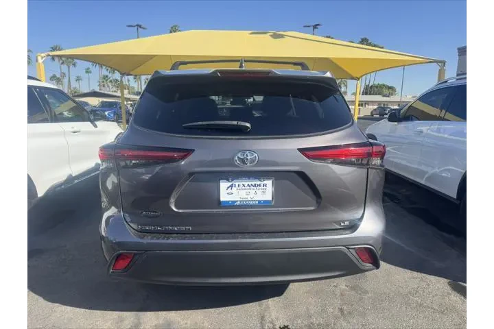 $35999 : Toyota Highlander 2023 L 4dr image 6