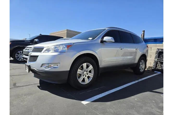$16991 : Chevrolet Traverse 2011 LT 4 image 2