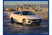 $21765 : Hyundai ELANTRA 2024 SEL 4dr thumbnail