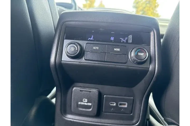 $22950 : GMC Acadia 2021 SLT 4dr SUV image 9