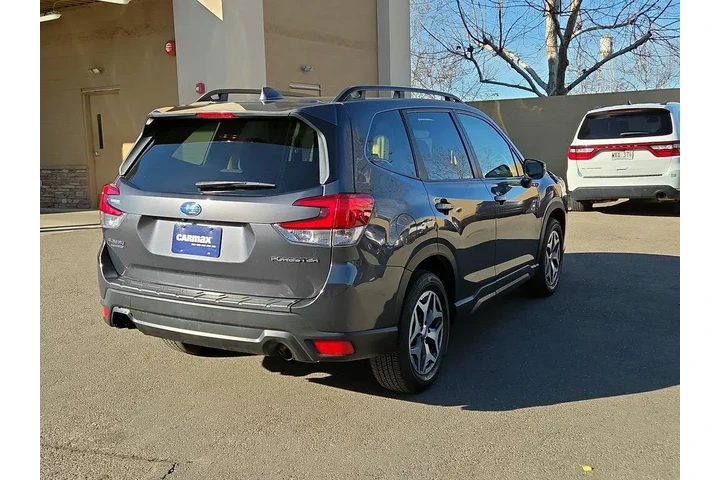 $26998 : Subaru Forester 2022 AWD Pre image 5