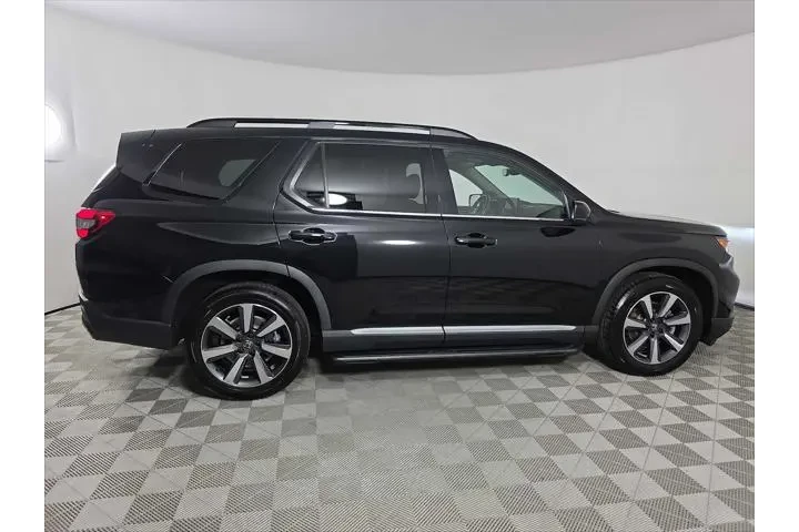 $34250 : Honda Pilot 2023 AWD Elite 4 image 9