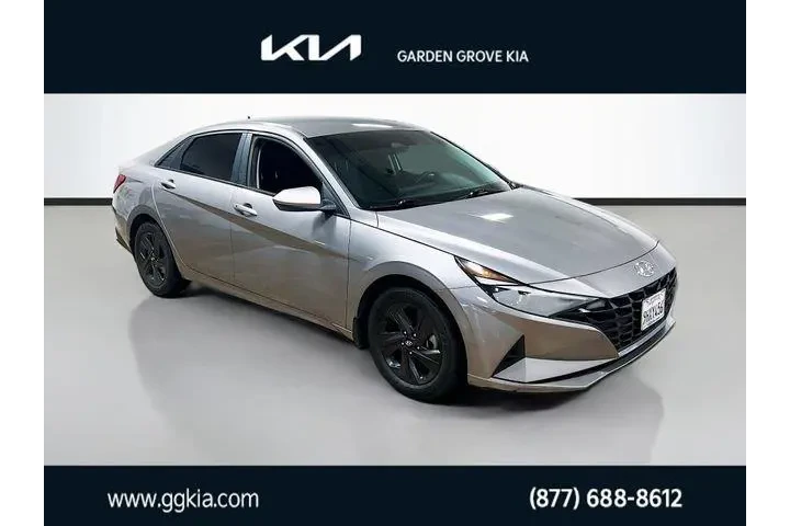 $17806 : Hyundai ELANTRA 2023 SEL 4dr image 1