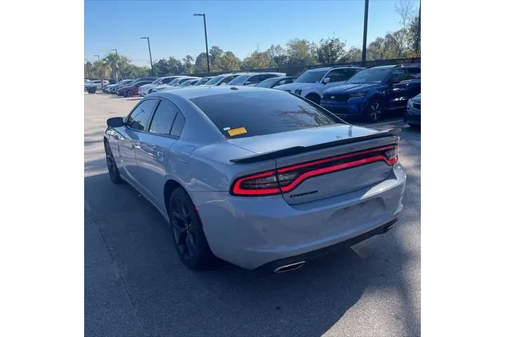 $20488 : Dodge Charger 2022 SXT 4dr S image 3