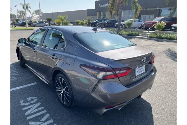 $23990 : Toyota Camry 2023 SE 4dr Sed image 3