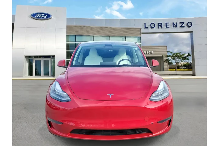 $27990 : Tesla Model Y 2023 AWD Long image 2