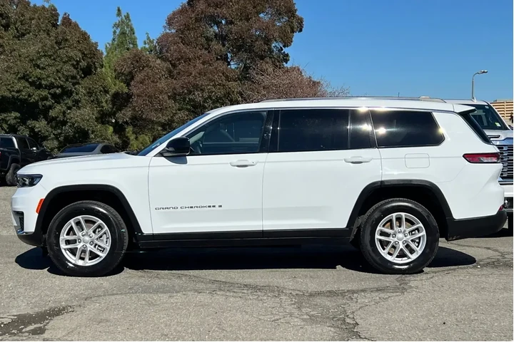 $25000 : Jeep Grand Cherokee L 2023 4 image 7