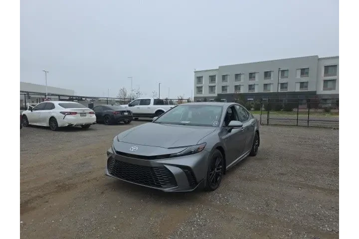 $36900 : Toyota Camry 2026 SE 4dr Sed image 3