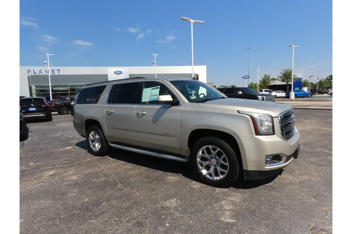 $18999 : GMC Yukon XL 2015 4x2 SLT 4d image 7
