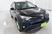 $17955 : Toyota RAV4 2017 AWD Limited thumbnail