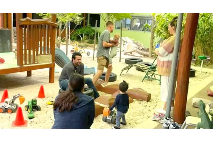 FREE Community Playgroup image 1