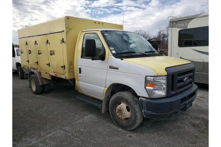 $13990 : 2019 E-Series E-450 SD image 1