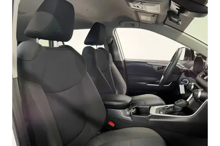 $33920 : Toyota RAV4 Hybrid 2025 AWD image 10