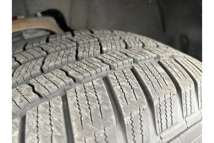 $26000 : Chevrolet Silverado 1500 201 image 4