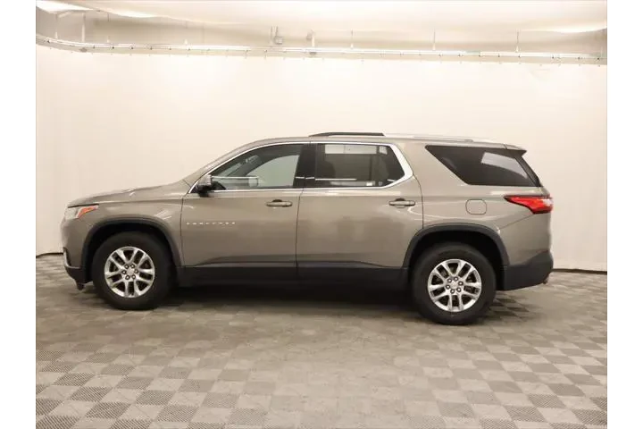 $12145 : Chevrolet Traverse 2018 LT C image 2