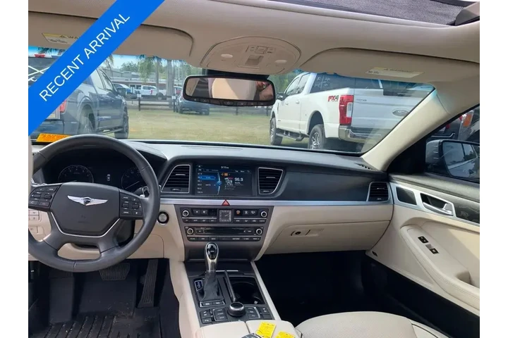 $16987 : Genesis G80 2017 3.8 4dr Sed image 9