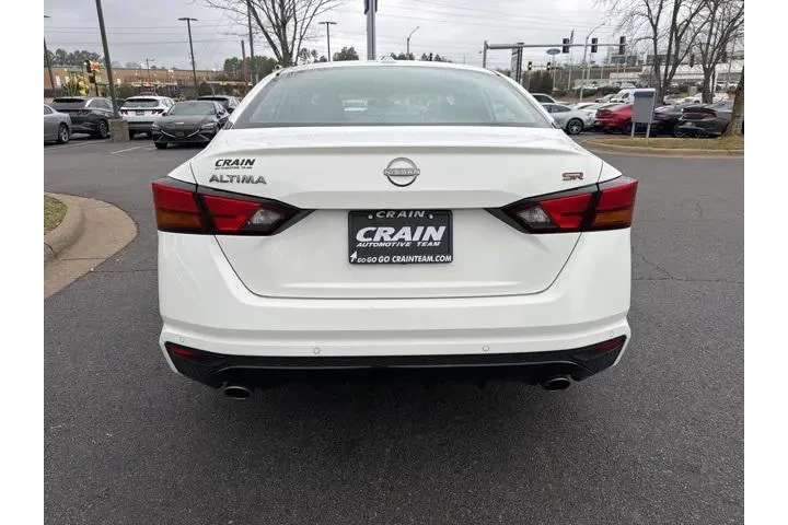 $22582 : Nissan Altima 2024 2.5 SR 4d image 6