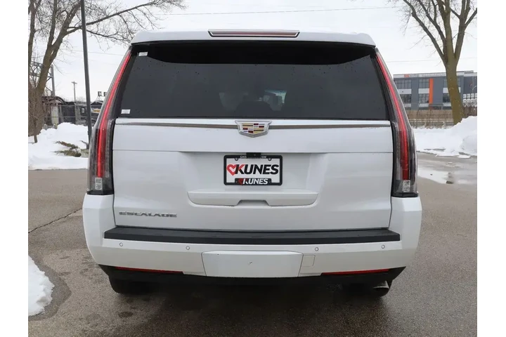 $22977 : Cadillac Escalade 2017 4x4 P image 8