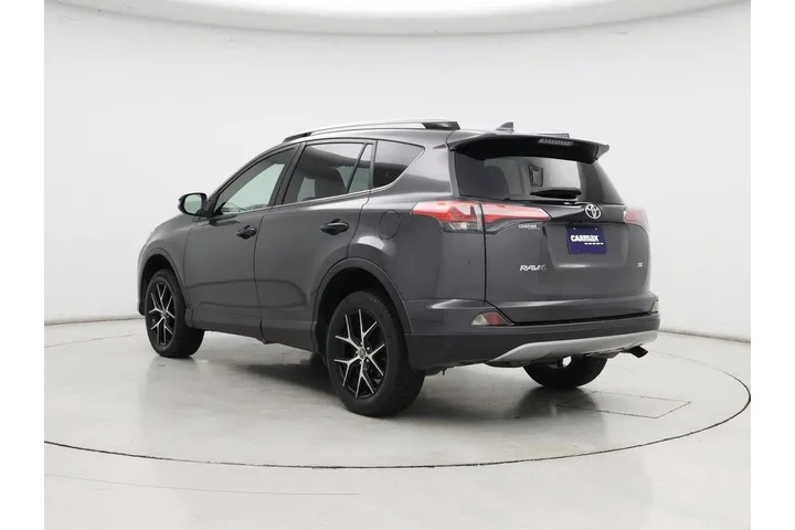$22998 : Toyota RAV4 2018 SE 4dr SUV image 2