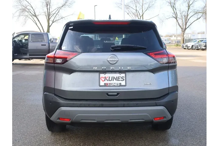 $17877 : Nissan Rogue 2023 AWD S 4dr image 8
