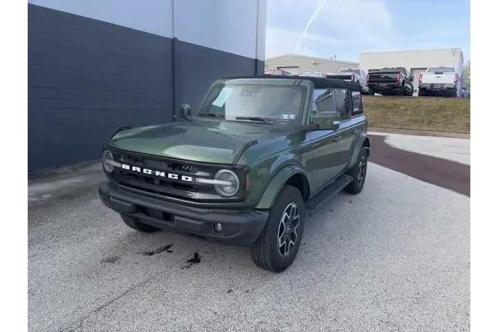 $37700 : Ford Bronco 2022 4x4 Outer B image 6