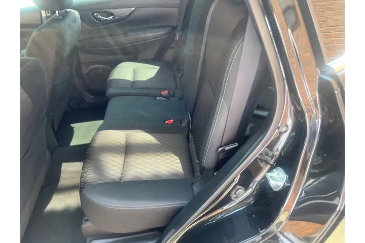 $15500 : 2020 Rogue SV image 7