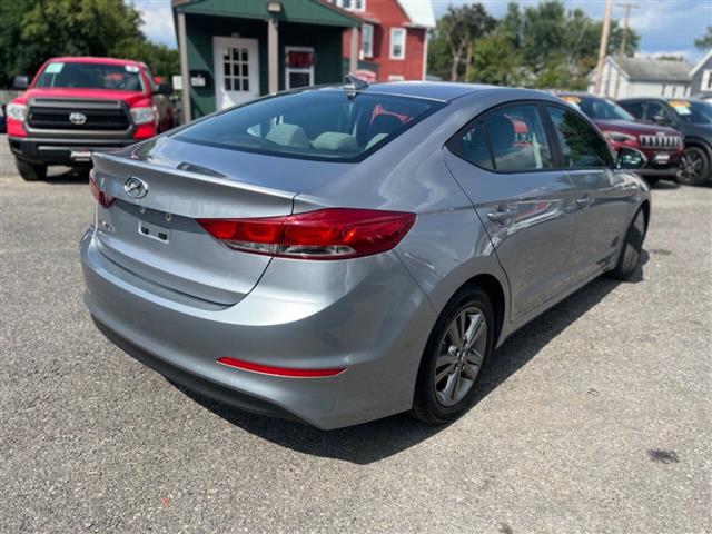 $10990 : 2017 ELANTRA image 3