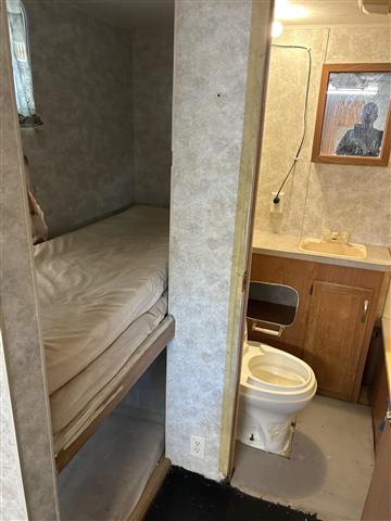 $1200 : Mobil Home image 6