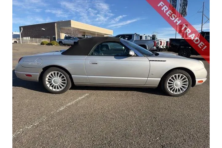 $11874 : Ford Thunderbird 2004 Deluxe image 2