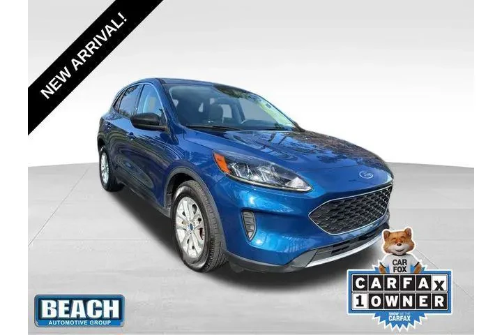 $17813 : Ford Escape 2022 SE 4dr SUV image 1
