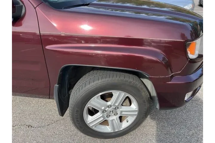 $10775 : Honda Ridgeline 2009 4x4 RTL image 2