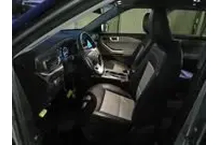 $27950 : Ford Explorer 2022 XLT 4dr S image 5