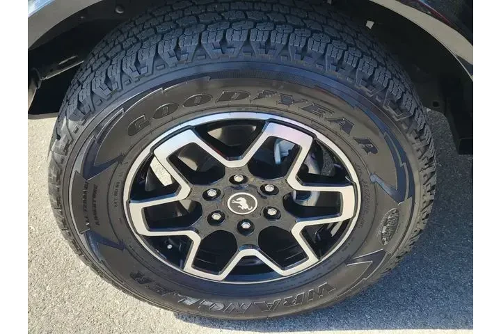 $30943 : Ford Bronco 2022 4x4 Outer B image 9