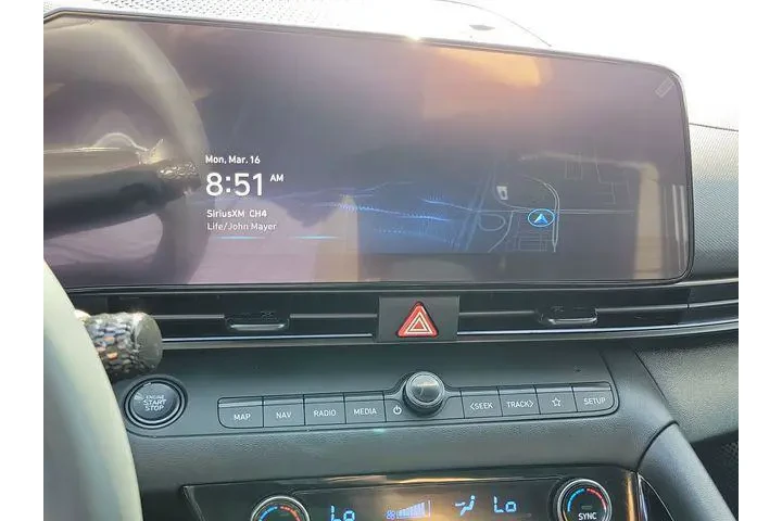 $22576 : Hyundai ELANTRA Hybrid 2025 image 7