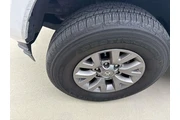 $23980 : Toyota Tacoma 2019 4x2 TRD S thumbnail