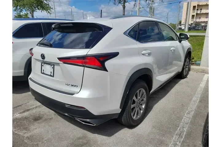 Lexus NX 300 2020 4dr Crosso image 6