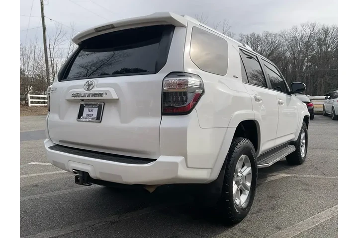 $26985 : Toyota 4Runner 2018 4x4 SR5 image 5